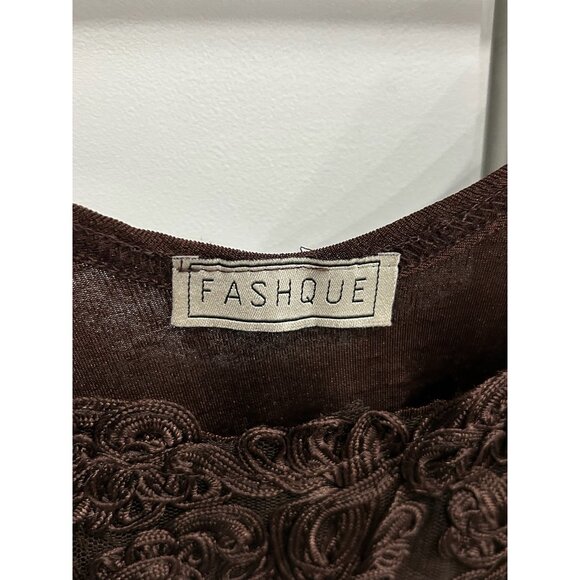 Fashque Womens Brown Sleeveless Floral Embroidered Top - Picture 5 of 7